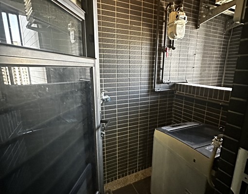 兩房含車位！高樓層景觀美宅，傢俱全配，即刻入住！ - Image 9