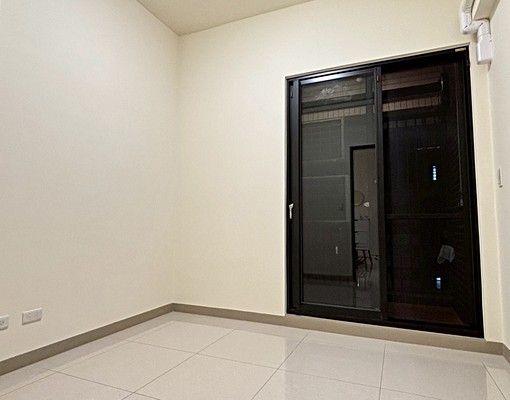 陽明學區綠廳院📍近正義車站📍可租補含車2房（傢俱可補） - Image 8