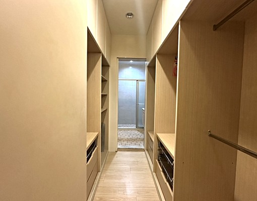 可租補✨免服務費✨近三重國小捷運機能四房⭐五泰阿亨 - Image 3