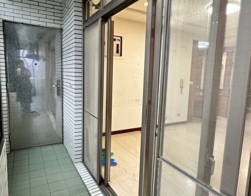 3房大空間｜前後雙陽台｜近永安市場站｜生活機能佳 - Image 2