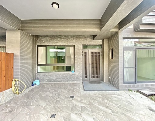 🌸建功國小🎄軍和街✨整棟透天💖可租補戶籍🚘大車庫 - Image 3