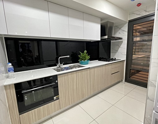 租聯悅臻❤面中庭朝南❤全新百萬裝潢可租補 - Image 2