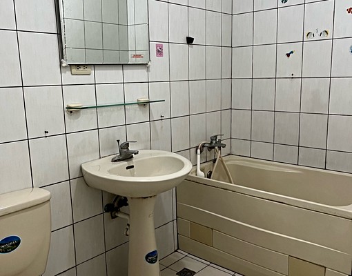 安全舒適獨立大陽台套房 - Image 15