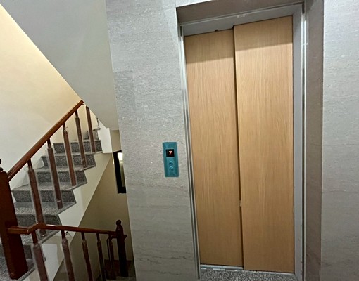 全新雙電梯套房重慶路大坪數安靜風景佳 - Image 6