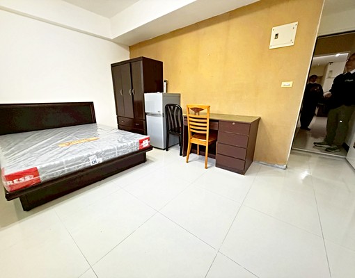 捷運中山國小站【超值租案】洗衣機★有陽台★有電梯 - Image 2