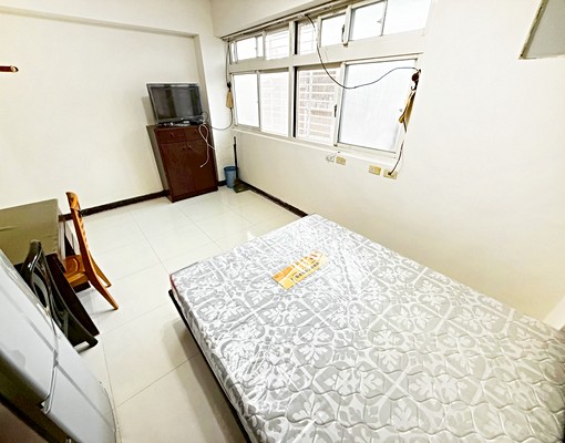 捷運中山國小站【超值租案】洗衣機★有陽台★有電梯 - Image 4