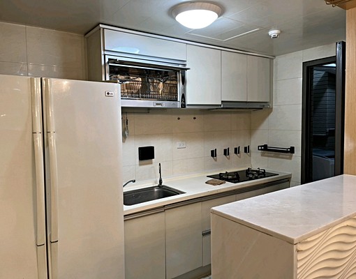 活力城大三房車 - Image 8