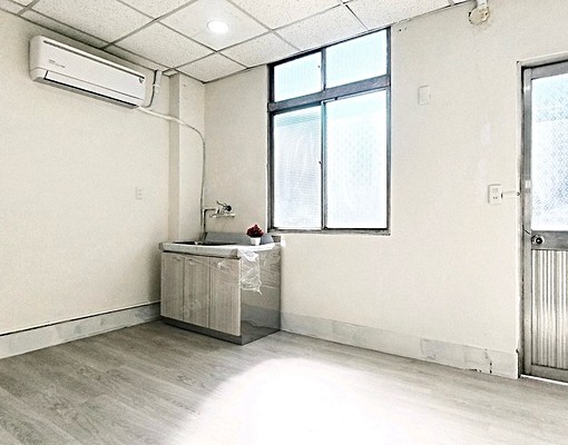 逢甲西屯市場國小/臨路透天爬梯3樓全新整修二房/可貓一層一戶 - Image 7