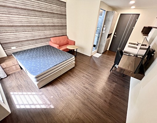 近新光遠百逢甲🌺精美大套🌺流理台🌺系統裝潢🌺陽台獨洗 - Image 1