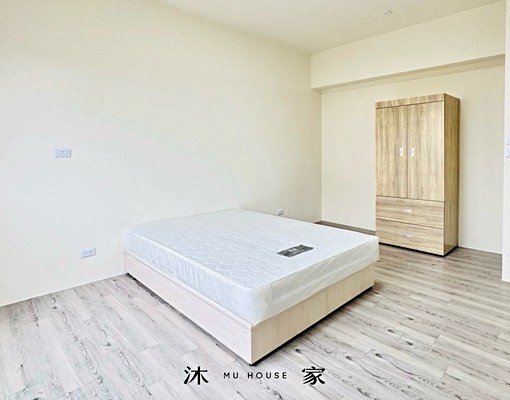 🔥湳雅商圈電梯四房帶車位!百萬裝潢精品釋出,住戶單純 - Image 7