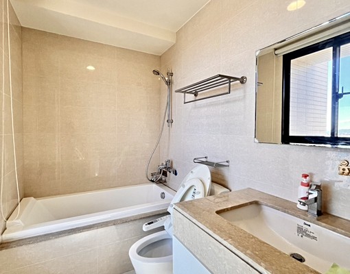 鄰近中山醫大三房✨含平車位✨可租補家具電全配 - Image 12