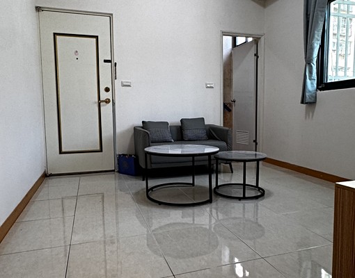 電梯華廈一房一廳一切具備環境乾淨整齊安全(可申請租補) - Image 2