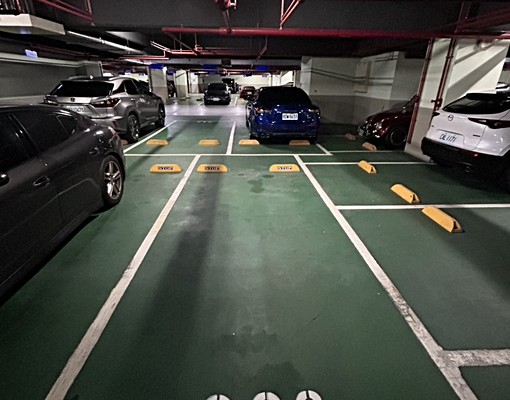 世紀國寶、時代廣場-汽車位出租 - Image 2