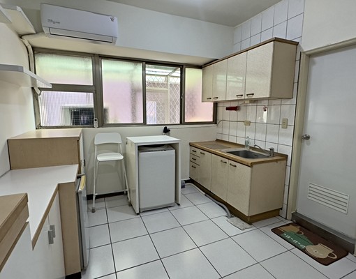 🌟社宅*可租補🌟免服務費🌟小資套房*機能佳🌟頂溪捷運 - Image 4