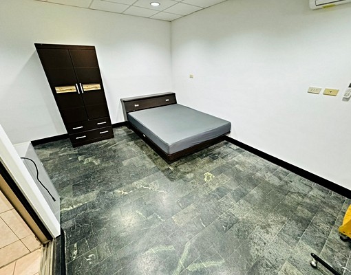 近鶯歌車站.鶯歌老街🌟大坪數.優質大套房.拎包入住 - Image 2