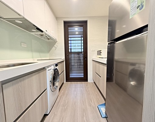 東區3房平車全配｜主臥大浴缸｜新時代秀泰生活圈｜住好365 - Image 4