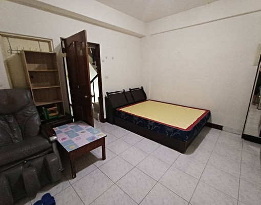 整棟五層/近園區8分/工研院2分/雙車位/五大房/可開伙 - Image 12