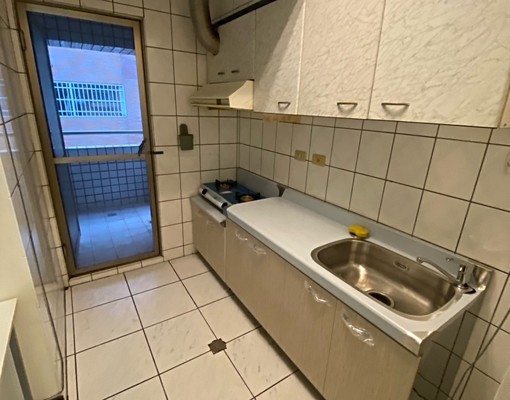 大墩家樂福大新國小旁/全新粉刷三房平車/可寵/特惠價 - Image 7