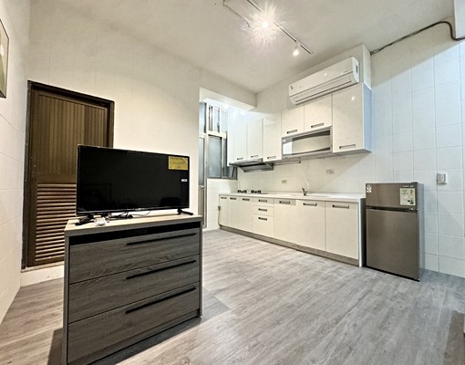 西區📍近科博館💥可工作室住辦兩房😍可寵租補🎉有廚房 - Image 2