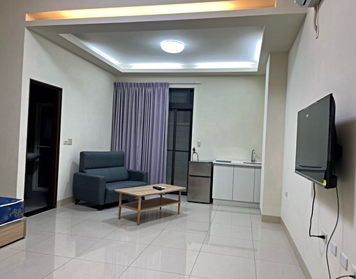 獨立大套房出租。禁煙禁寵物。iH爐可開伙(簡單料理喔 - Image 1