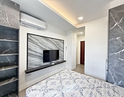 西屯♥稀有獨洗陽台精美美房★近遠百.櫻花捷運★可提供更多房源 - Image 8