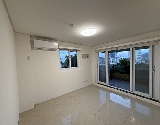 高樓景觀套房｜近大安森林公園捷運｜採光佳 - Image 2