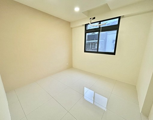 搶手全新3房:遠東科技園區:可租補:廚房:陽台 - Image 7