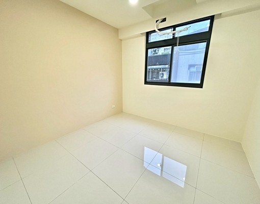 搶手全新3房:遠東科技園區:可租補:廚房:陽台 - Image 8