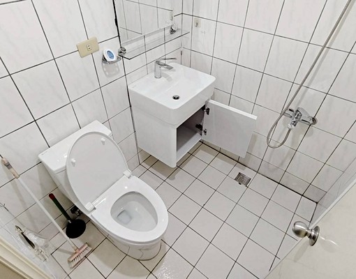 景安⚡️採光佳☀️陽台洗曬☀️可寵☀️獨立門戶☀️包裹垃圾收 - Image 8