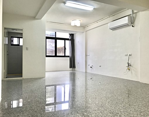 愛姐の教大工作室❤️可當住家*工作室 - Image 1