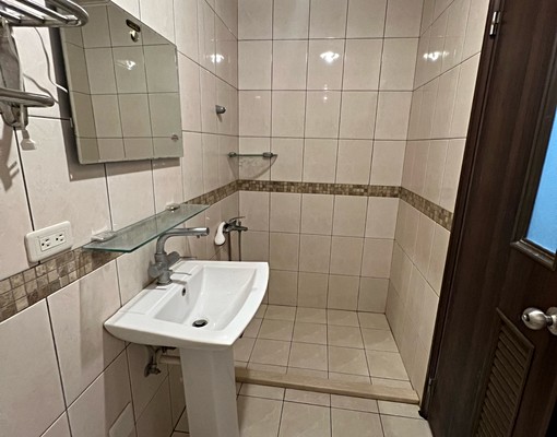 🏡台中大里透天厝出租｜近全聯・小北・7-11｜生活機能超 - Image 5