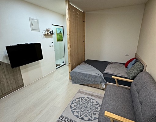 全新套房/陽台/獨立洗衣機/浴室對外窗/流理臺/專人收垃圾 - Image 16