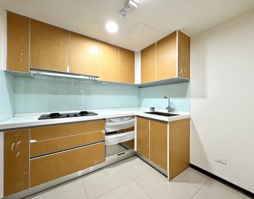 🌟大三房平車🌟便宜出租🌟屋主好談🌟 - Image 4