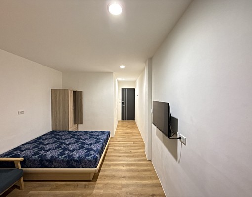 福上巷質感獨洗曬套房含水網路第四台電5夏6元含公電可租補 - Image 2