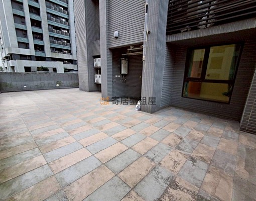 寄居蟹社會住宅🏠富堡晶都超大露台使用空間 - Image 9