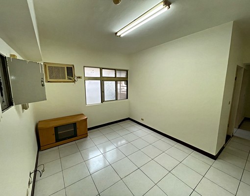 汐止・台北奇蹟|優質電梯三房出租 - Image 1