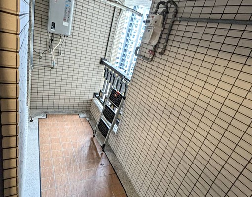 板橋金富天廈二期電梯9樓3房2衛前後陽台~有景觀 - Image 16