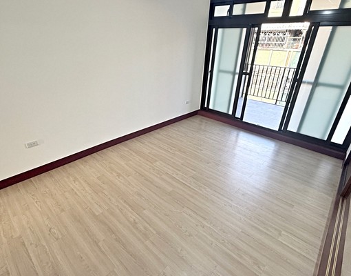 近捷運板新站【超值新裝潢2房】可租補@大陽台@採光佳@可開伙 - Image 2