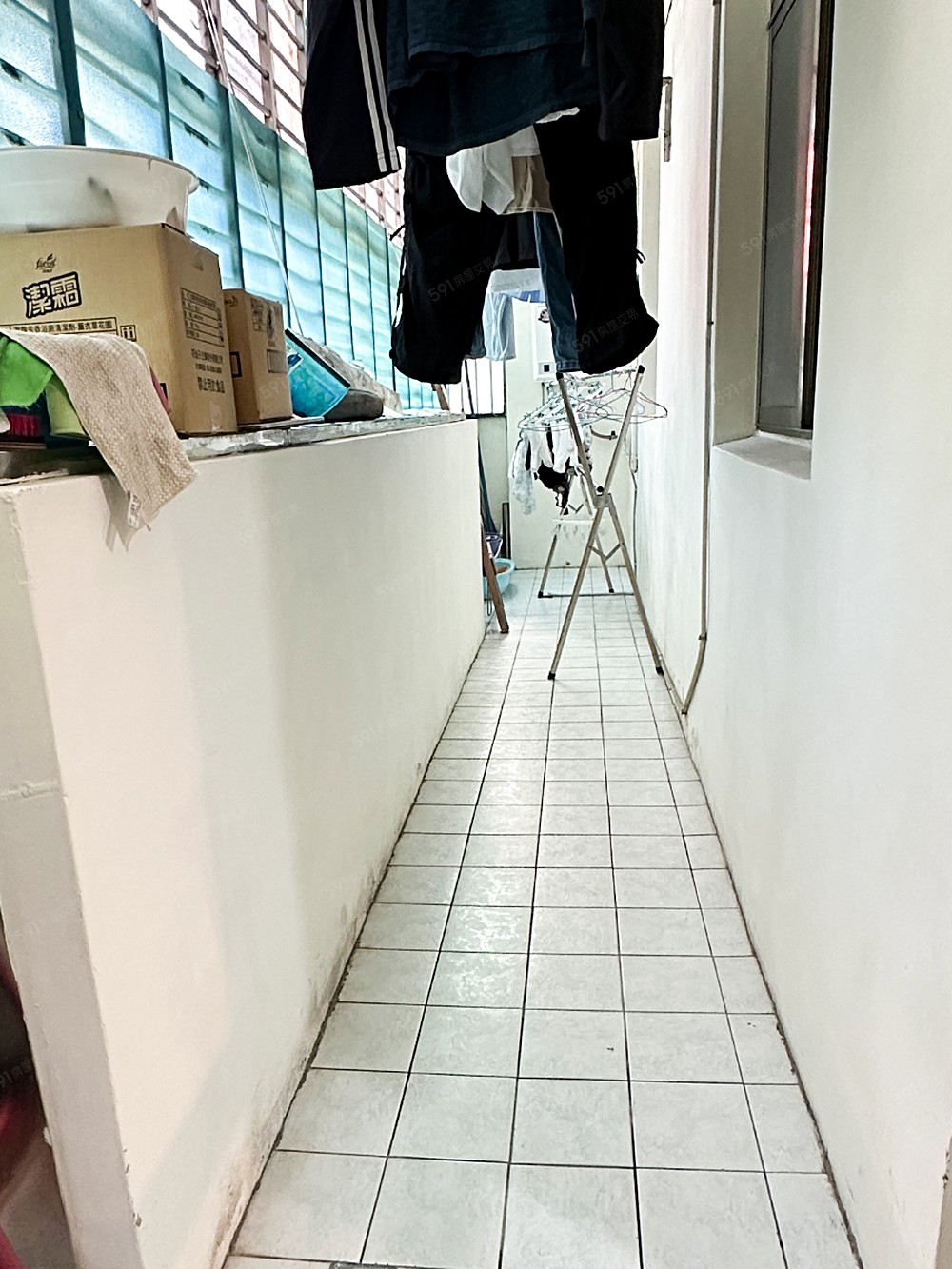 後陽台,可晾曬衣物