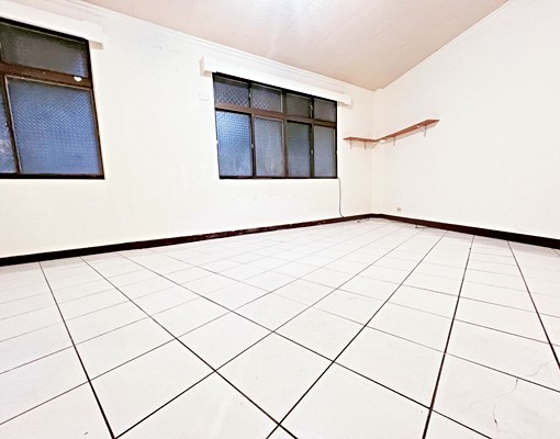 入籍🔥3分鐘小碧潭站✦採光大2房✦獨立陽台✦廚房可開伙 - Image 2