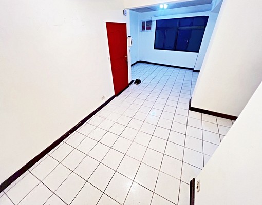 入籍🔥3分鐘小碧潭站✦採光大2房✦獨立陽台✦廚房可開伙 - Image 1