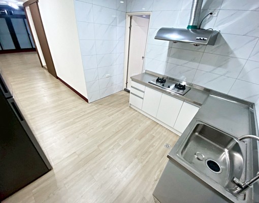 近捷運板新◆新裝潢2房◆採光大陽台★可租補 - Image 2