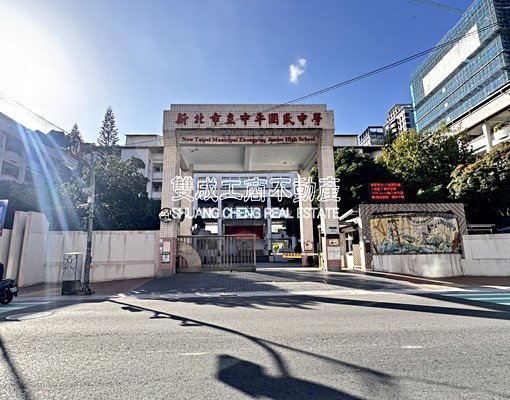 榮富2+1邊間大兩房~小家庭夫妻最適合的空間 - Image 6