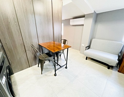 忠孝敦化★全新裝潢★獨立洗衣★採光佳★台電計費★戶數少 - Image 2