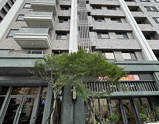 可雙租補!3房平車最便宜就這間,仁美學區半年新屋 - Image 1