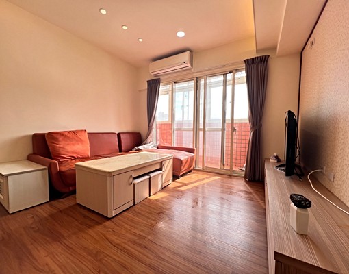 景安捷運採光溫馨二房 - Image 1