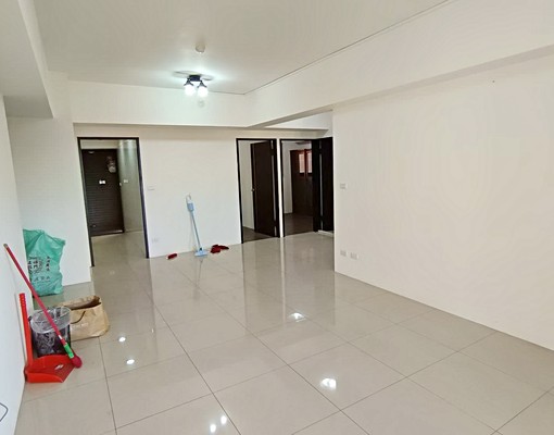 ⚠️可租補⚠️全新冷氣⚠️近74⚠️溫馨3房⚠️平面車位出租 - Image 2