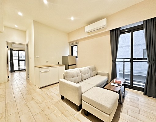 可租補雙租補😍正一房一廳雙陽台獨洗雙層大冰箱採光行美術館 - Image 2