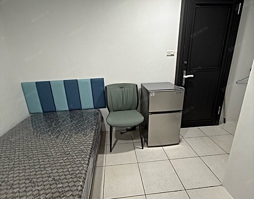 新整理、電梯套房、可租補入籍、集中收垃圾 - Image 1