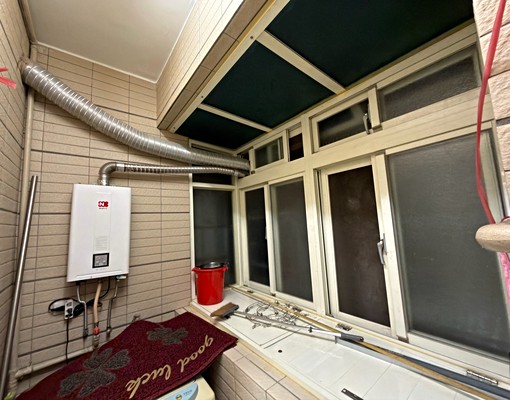 近徐匯商圈~生活便利~交通方便~可租補 - Image 10